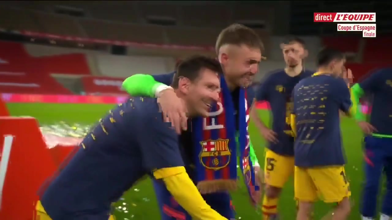 梅西才是真正的奖杯巴