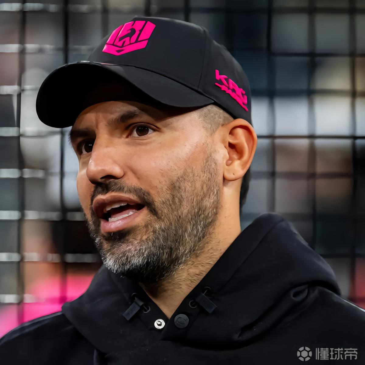 阿圭罗：阿森纳仍是争冠头号热门，维拉也有戏